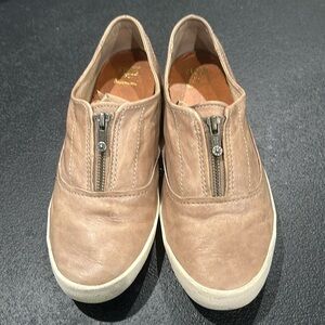 Frye Soft Leather Dylan Zip Tan Loafers Tennis's Sz 9 1/2" 9.5